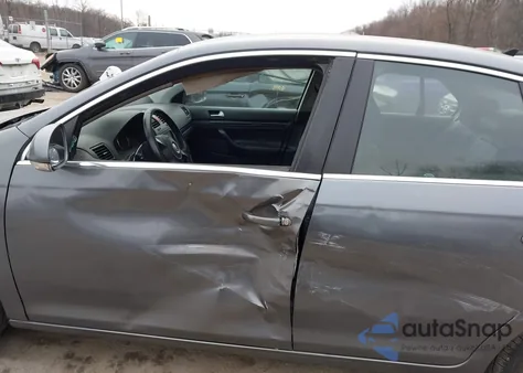 2010 Volkswagen Jetta Se from USA, damaged, VIN 3VWRZ7AJ8AM017928